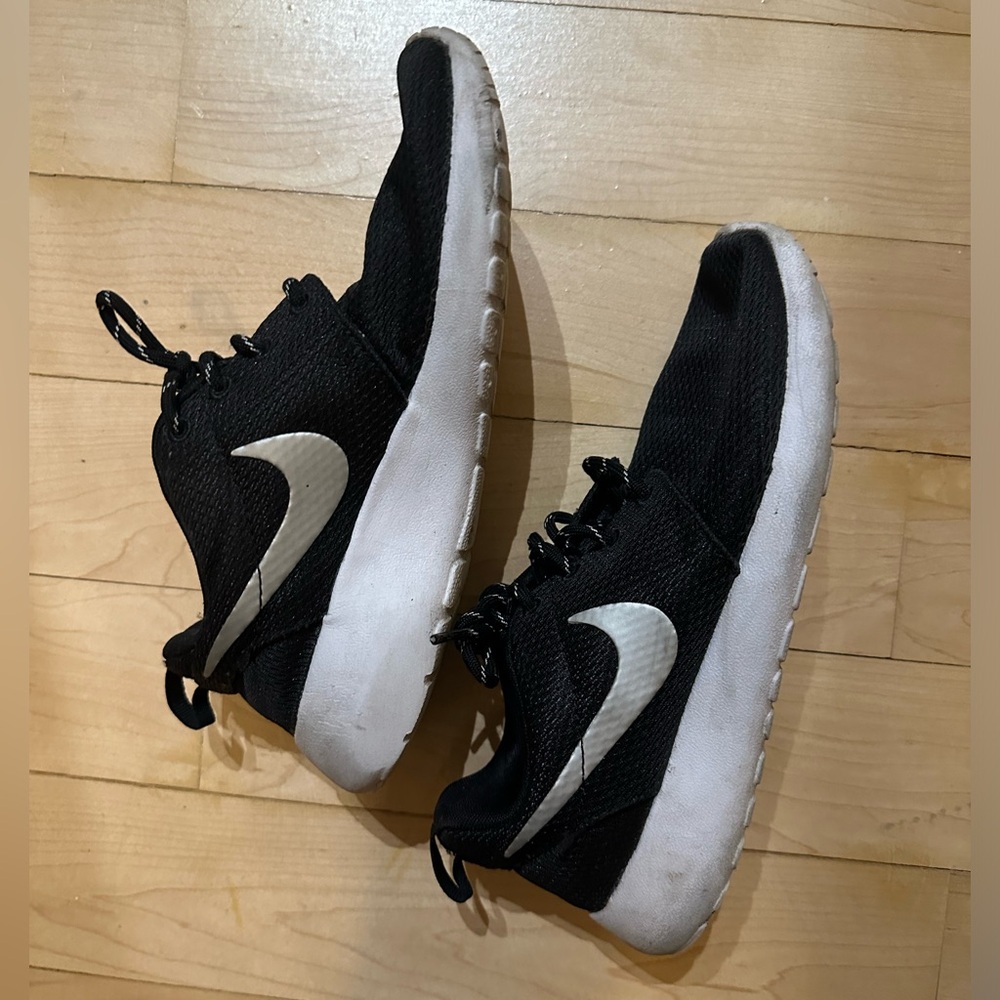 Nike black sneakers size 6